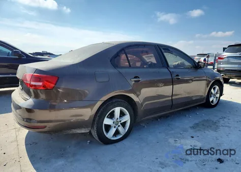 2015 Volkswagen Jetta Base z USA, uszkodzony, nr VIN 3VW2K7AJ1FM265807